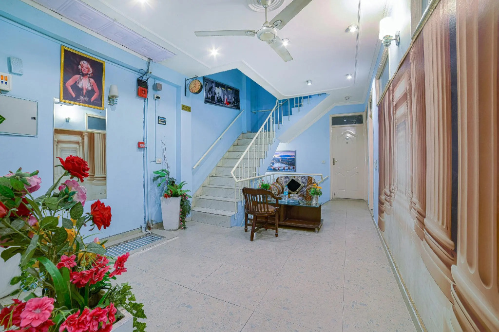 OYO 11247 Hotel Flic Flac