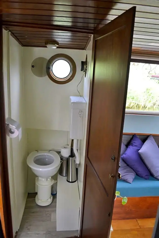 Floating B&B Amsterdam