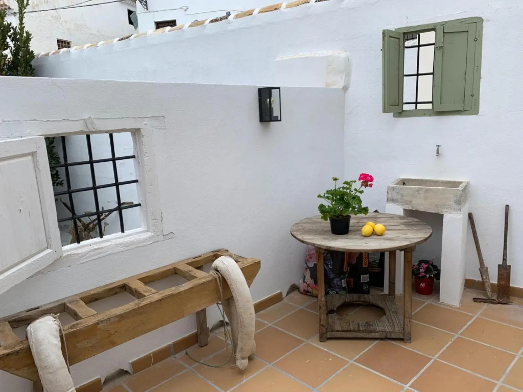 Astarte House