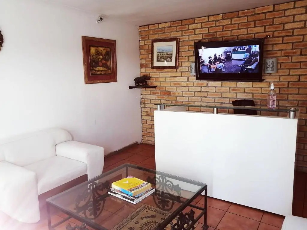 Inams guest House