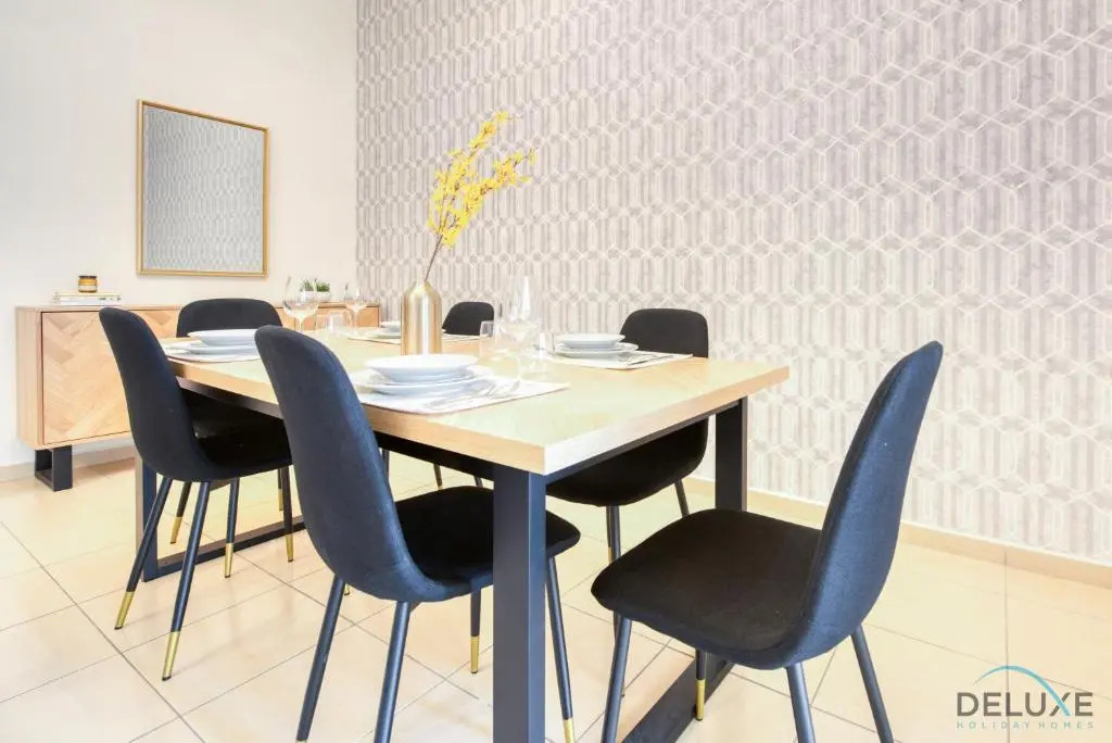 Immaculate 2 BR at Sadaf 6 JBR by Deluxe Holiday Homes