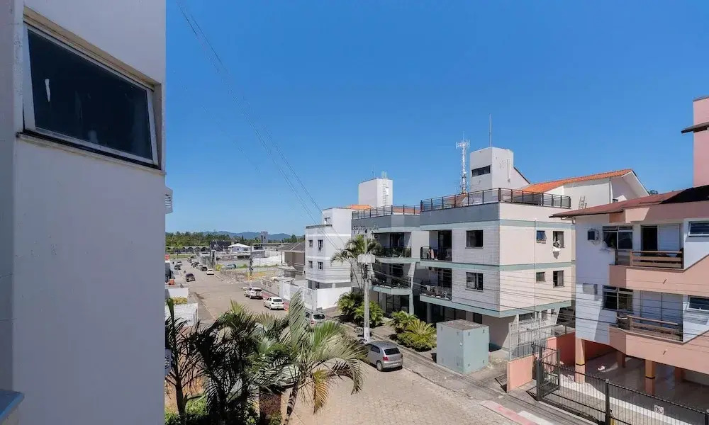 1 Bedroom Apartment 650 m From the Beach Fah0205