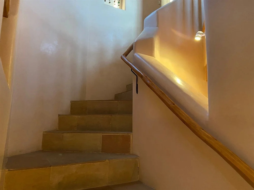 Piñon Dream - Walk to The Plaza, Comfortable Southwestern Style