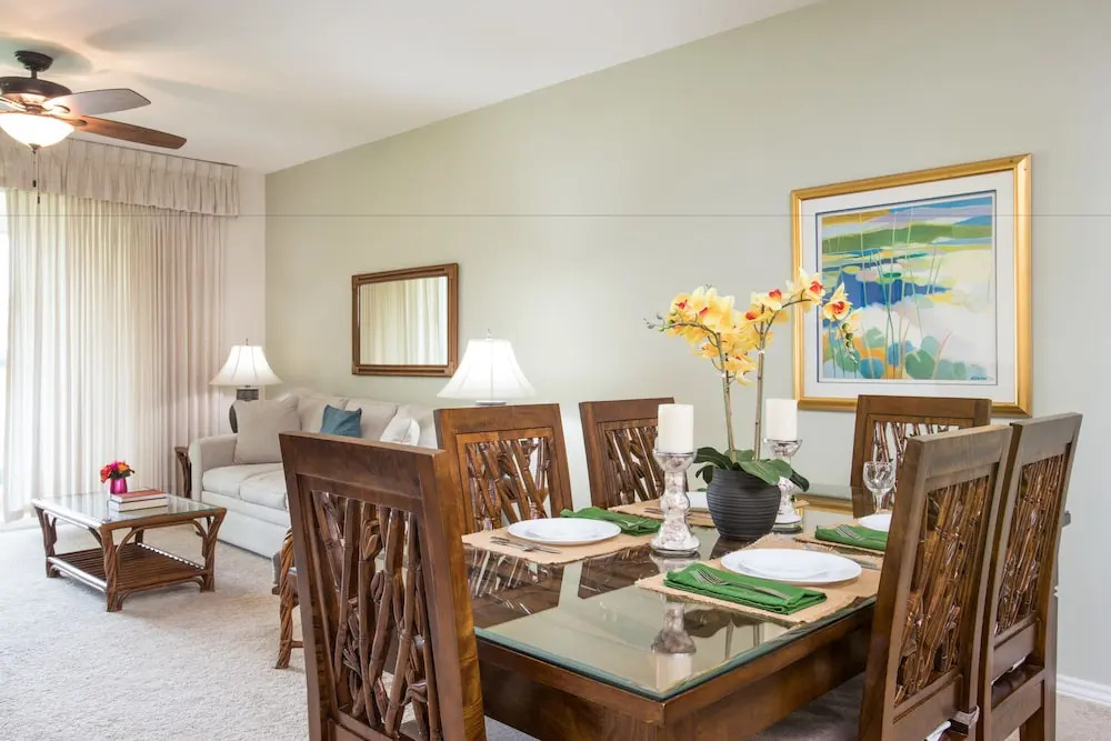 Luxe 2br/2ba - Infinity Pool & Spa - 1 Mile To Bay 2 Bedroom Condo