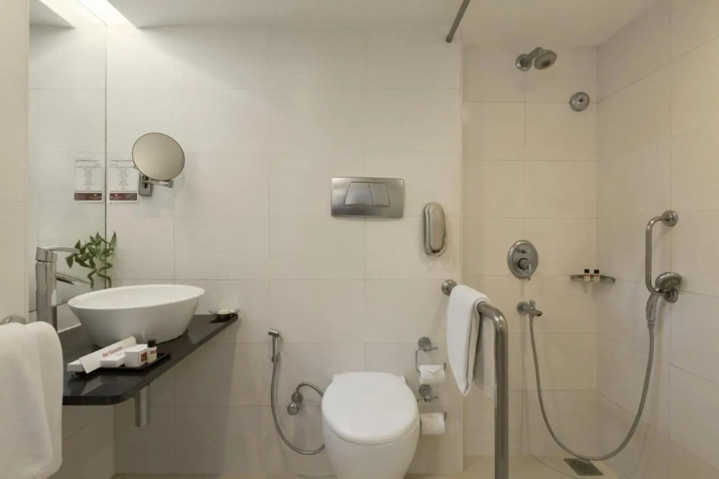 Regenta Place Bangalore, Cunningham Road