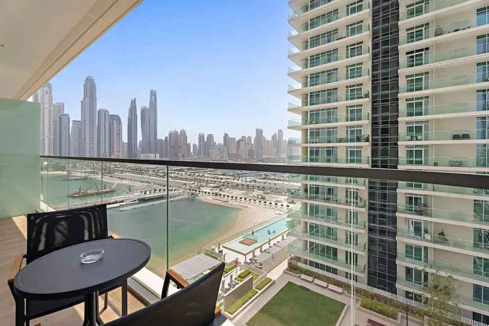 Silkhaus 1 BDR Sea View Retreat Private Beach