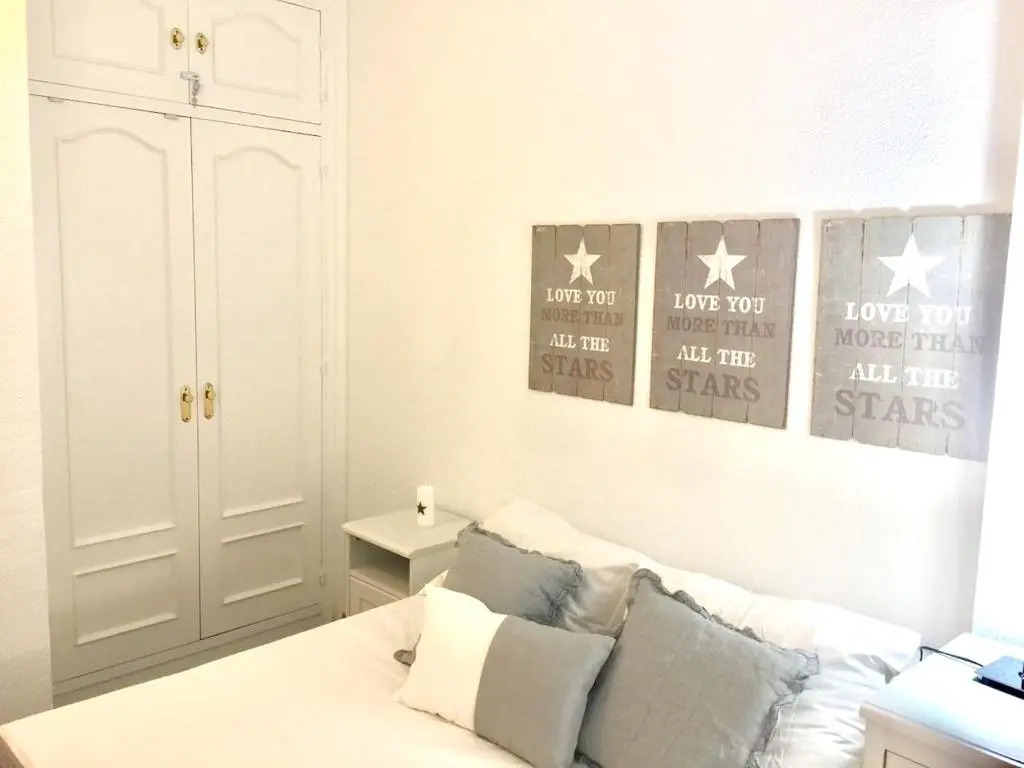 Apartment with 2 bedrooms in Benalmadena with wonderful mountain view shared pool terrace 400 m from the beach