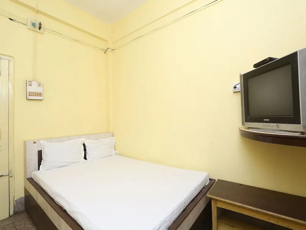 Hotel O Surya