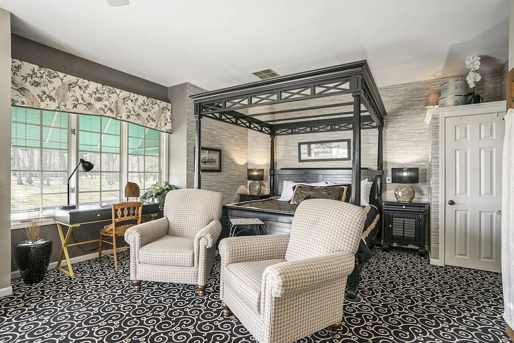 Inn at the Park Bed and Breakfast