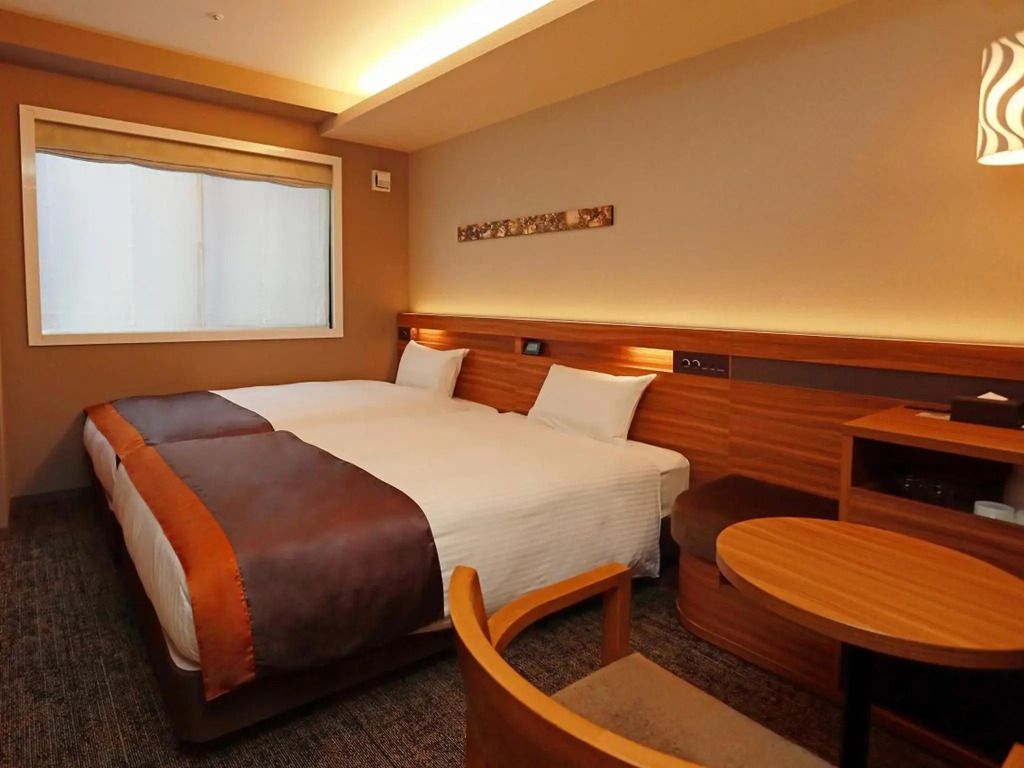 Urban Hotel Kyoto Shijo Premium