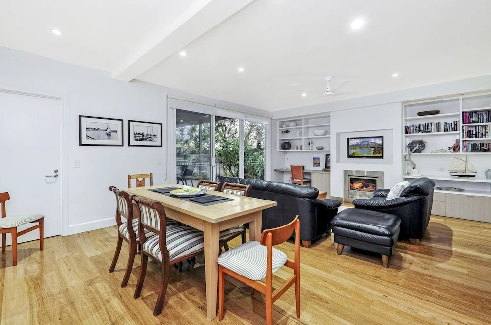 Boathouse Apartment