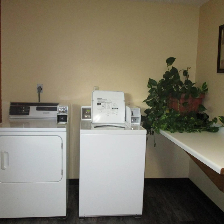 Heritage Inn Express