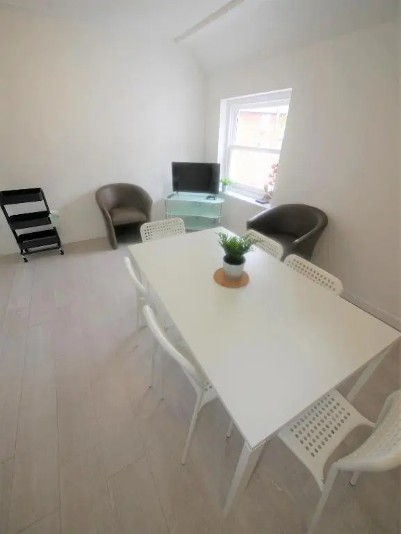 Daimler Holiday Apartments