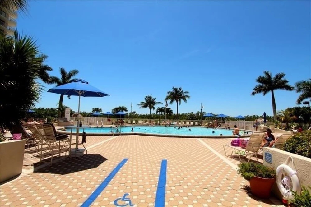 Sst3-1407 - South Seas Tower 2 Bedroom Condo by Redawning