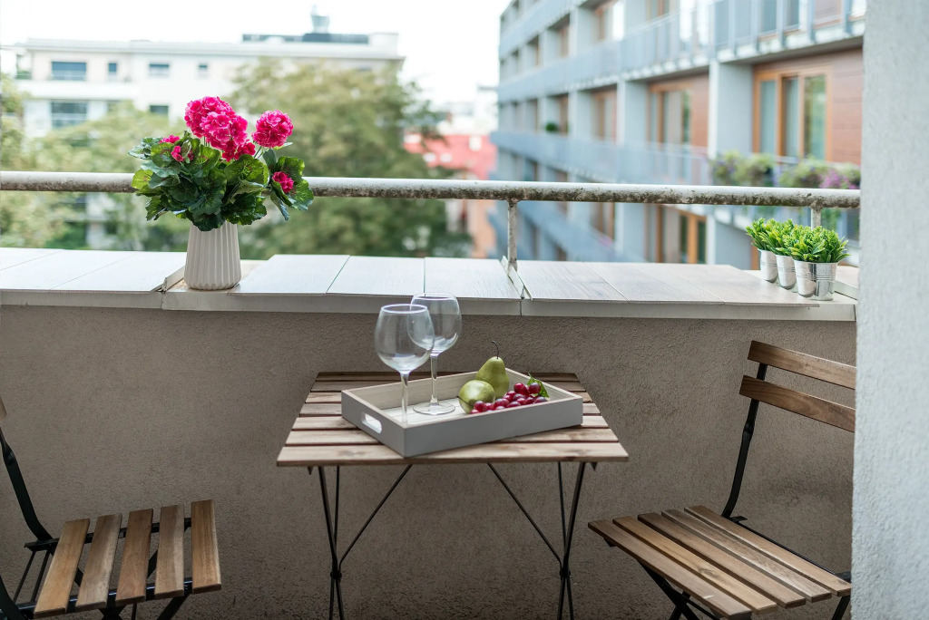 P&O Apartments Emilii Plater 3
