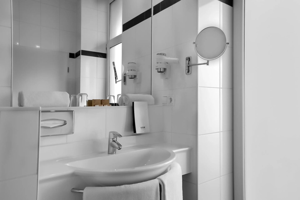 Grand Hotel Downtown - Frankfurt Central Station - Boutique Design Hotel
