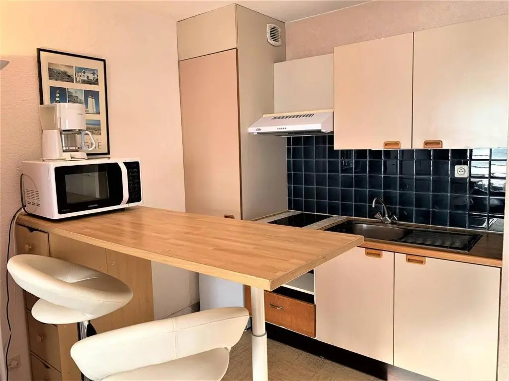 Appartement Quiberon, 1 pièce, 2 personnes - FR-1-478-87