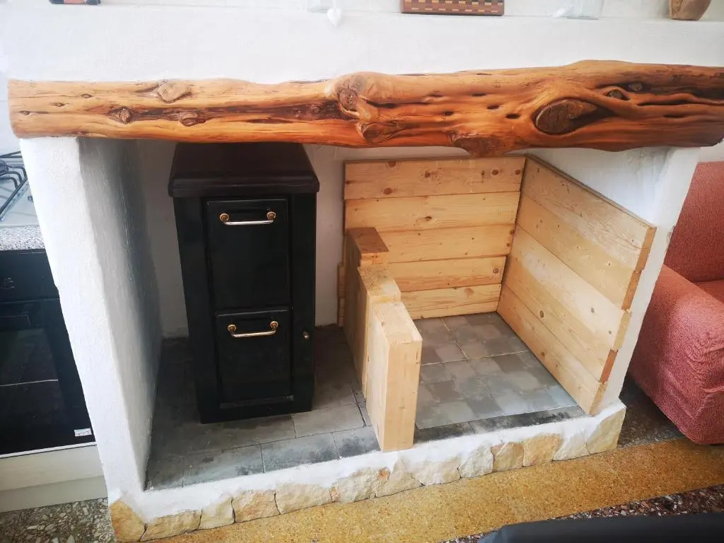 Su Cuile historical country house with barbecue