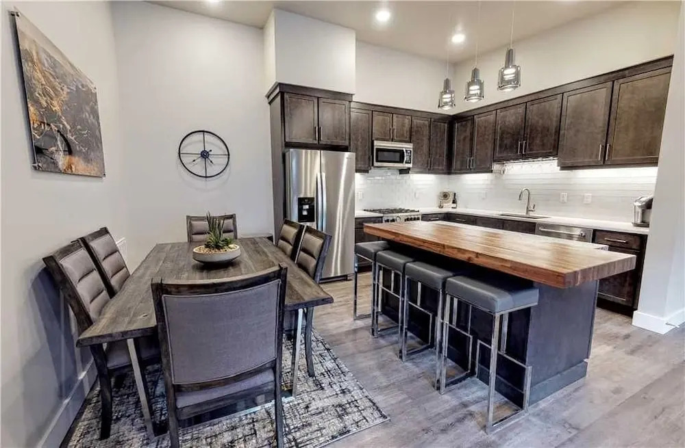 Sage Creek ~ E9 3 Bedroom Condo
