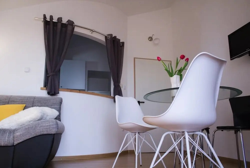 Apartments Ivo 1728