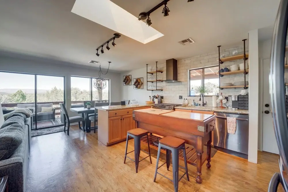 Hot Tub & Mountain Views: Payson Vacation Rental