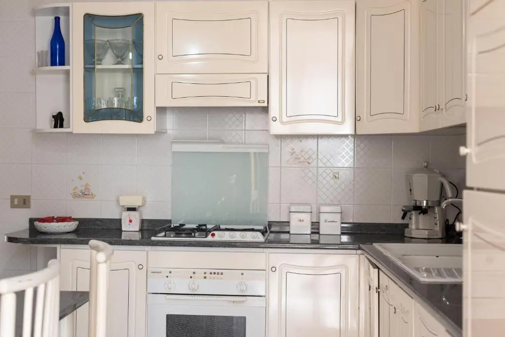 Casa Viola 1 piano 100 mt dal mare