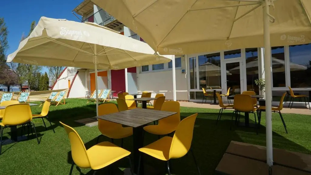 Colors Holiday Hotel