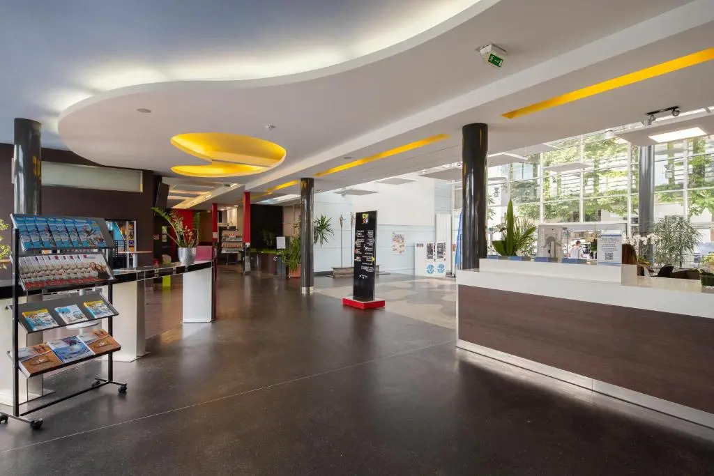 Hotel CIS Paris Maurice Ravel