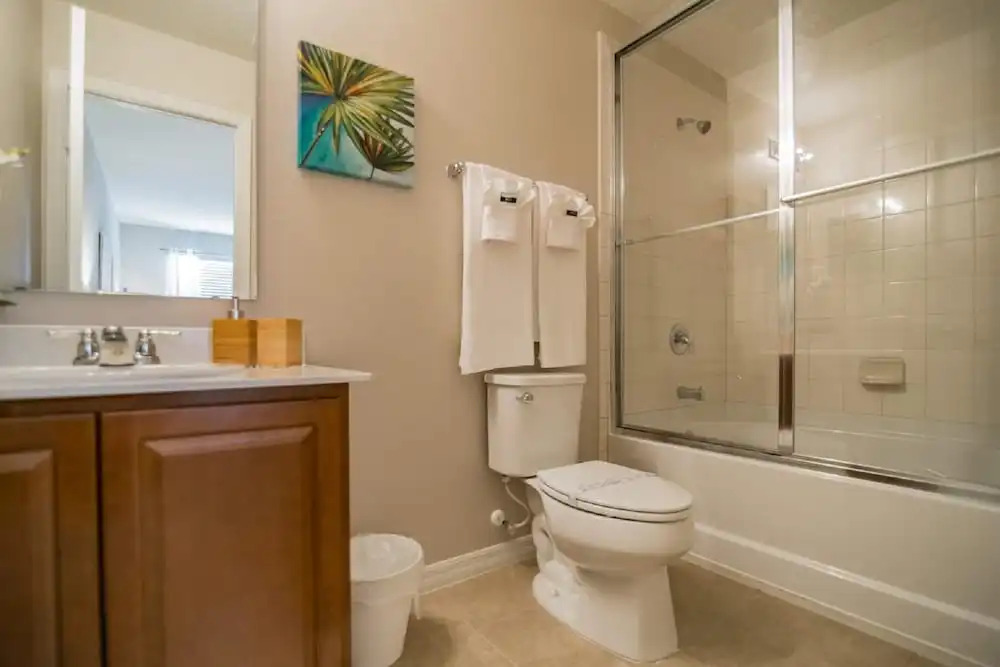 5133 Compass Bay
