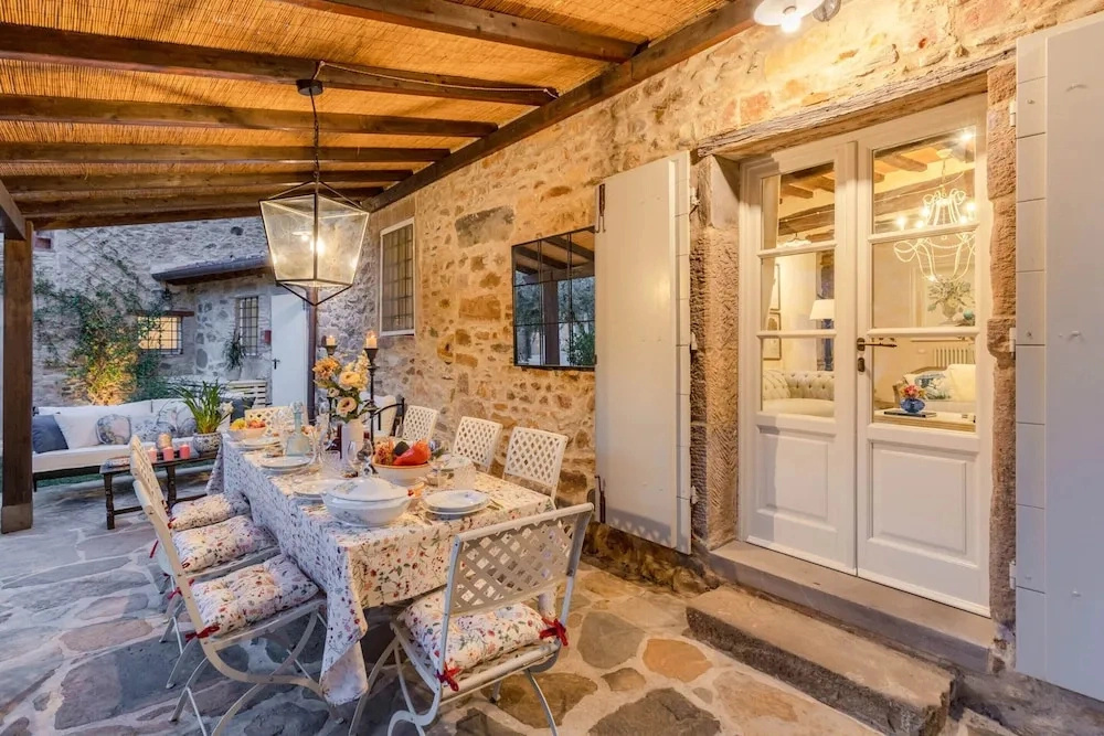 Villa near Lucca with Tuscan Charm