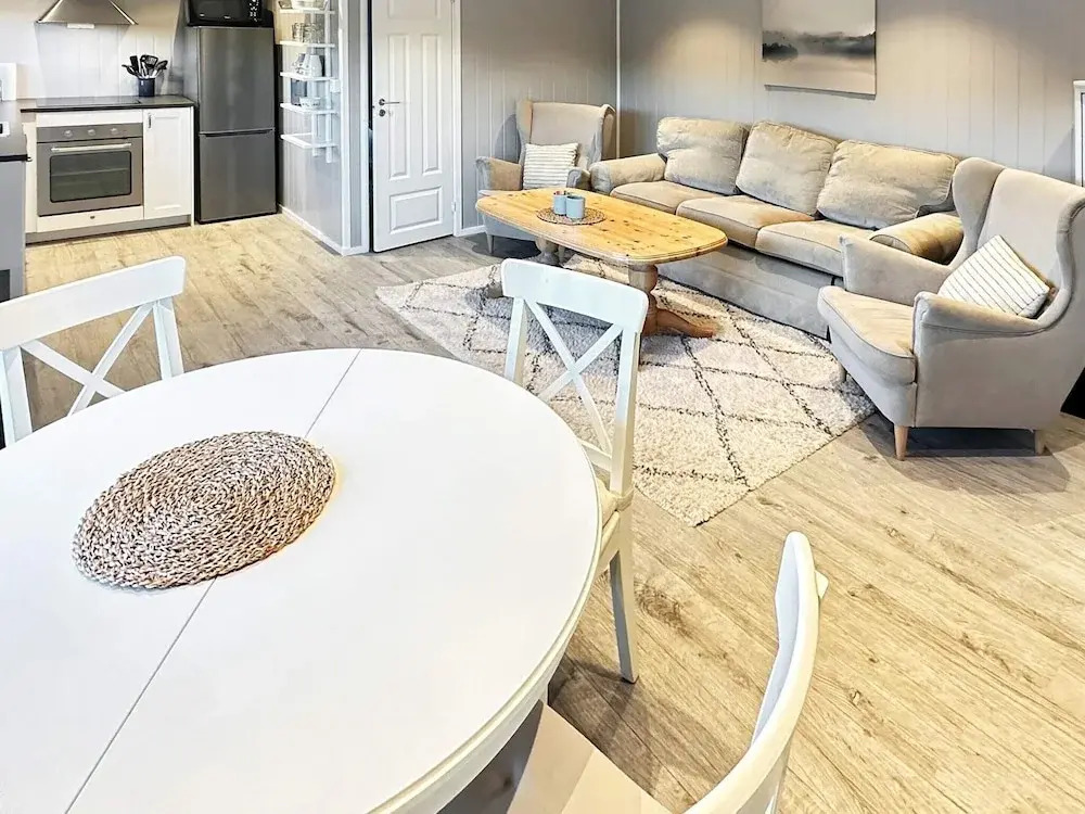 6 Person Holiday Home in Hornnes