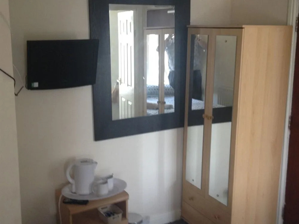 JJs Hotel
