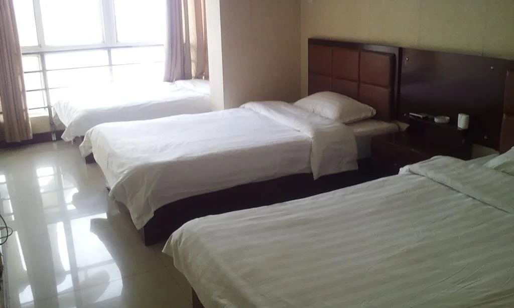 Lido Hotel Jingguang Road