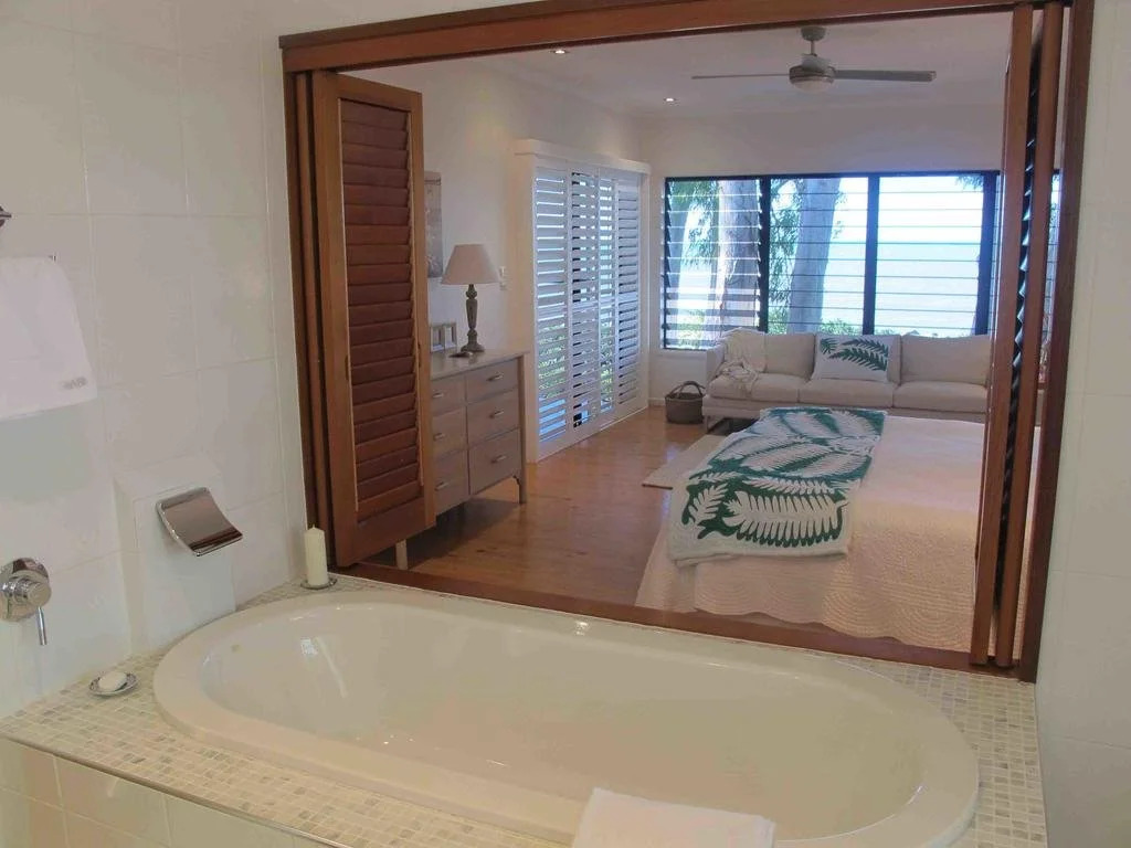 Seascape Luxury Beachfront House