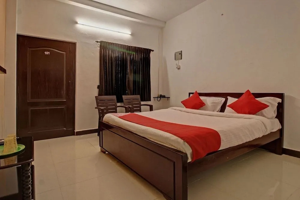 Oyo 45997 Gsn Residency