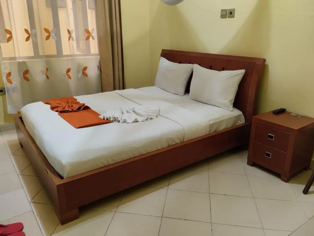 Raya Hotel CBD