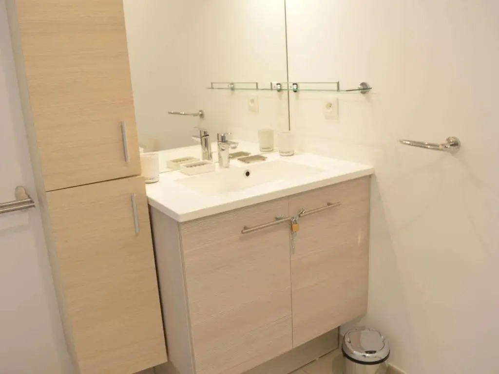Appartement Cavalaire-sur-Mer, 3 pièces, 4 personnes - FR-1-226B-77