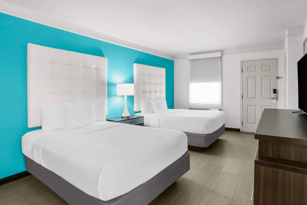 Howard Johnson by Wyndham Columbus Fort Benning