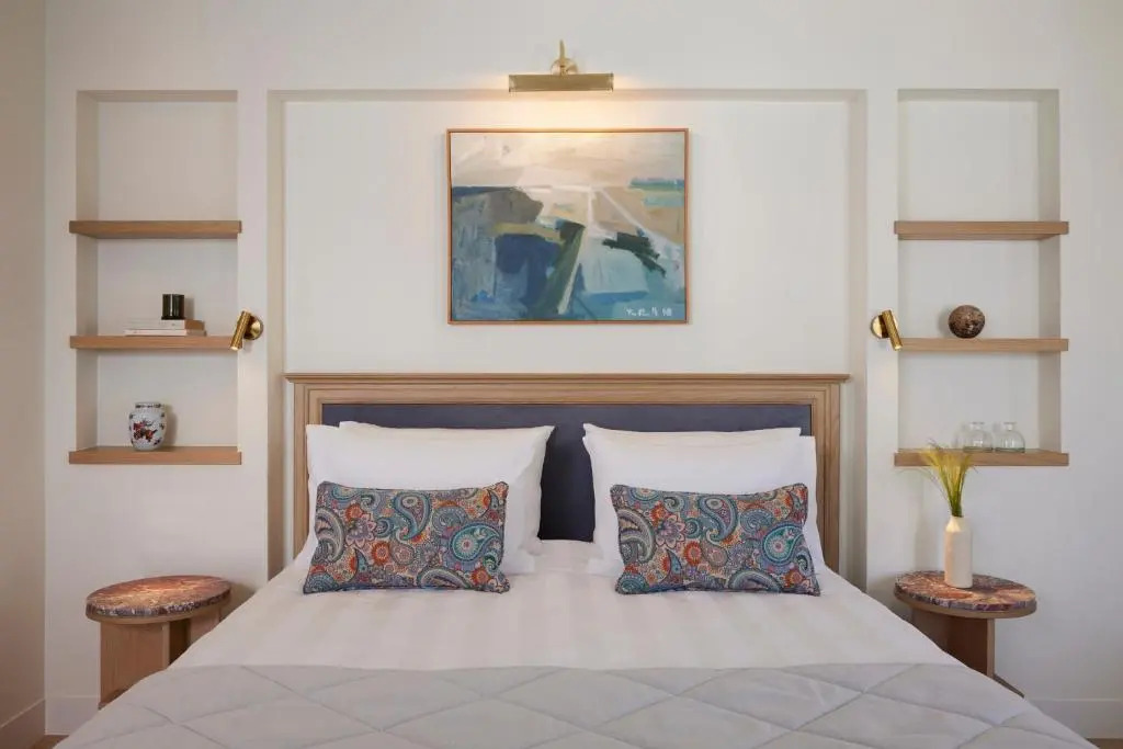 Orloff Legacy Suites Hydra