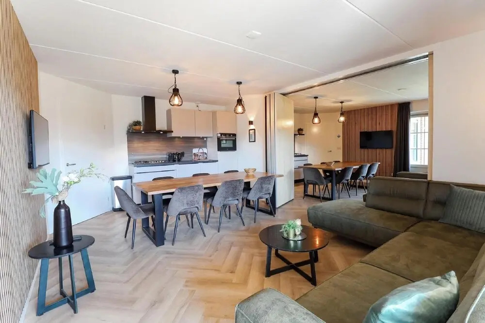 Detached Bungalow with Decorative Fireplace near Veluwe