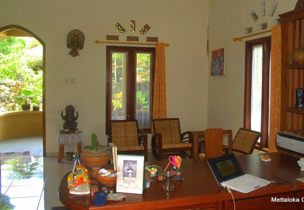 Mettaloka Guest House and Art Space
