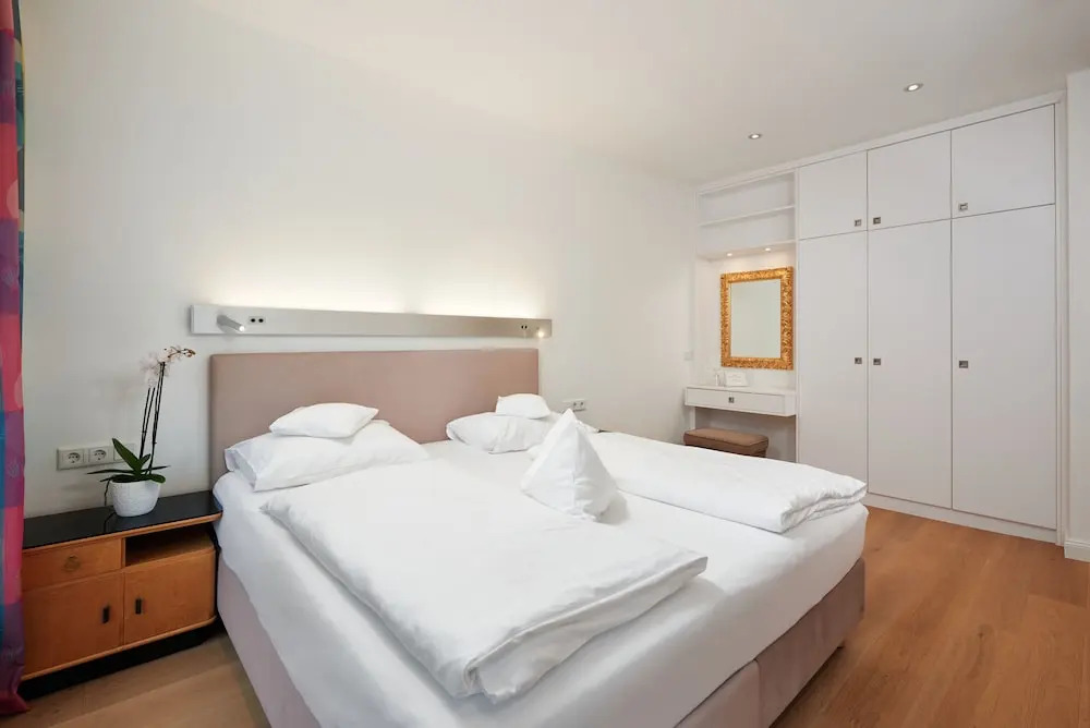 120qm Deluxe Apartment Suites Christina im Stil Design Hotel Vosteen Nähe der Kaiserburg