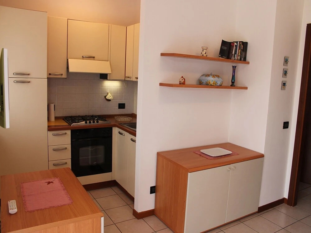 Snug Holiday Home in Lazise With Heating, Near Lake Garda