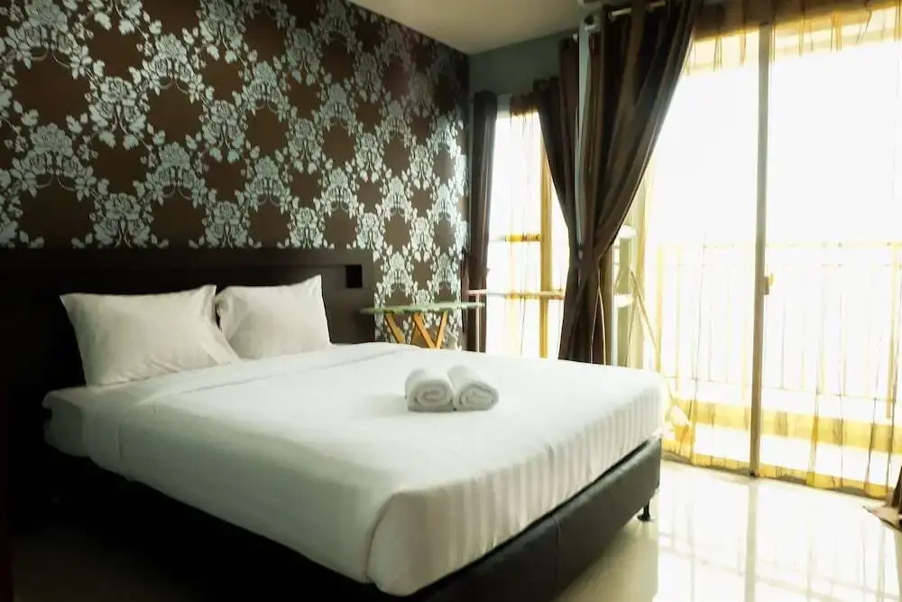 Coenen’s Apartment at Thamrin Residence