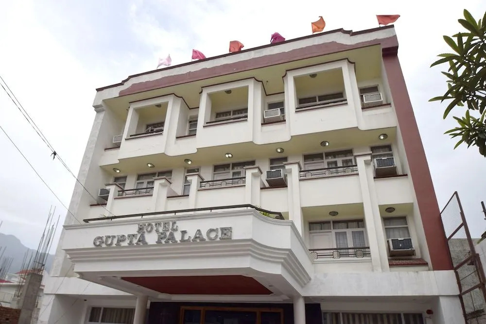 13326 Gupta Palace