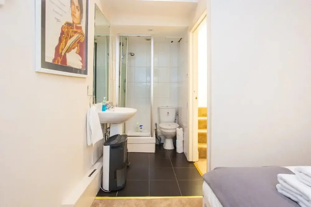 Peaceful 2 Bedroom Apartment in Affluent Fulham