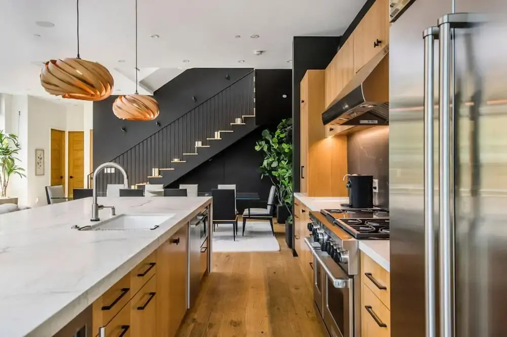 The Bella Villa Venice Beach - luxury interior design - spa and terrace