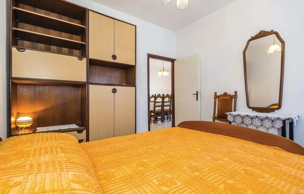 Beautiful Home in Baric Draga With 2 Bedrooms