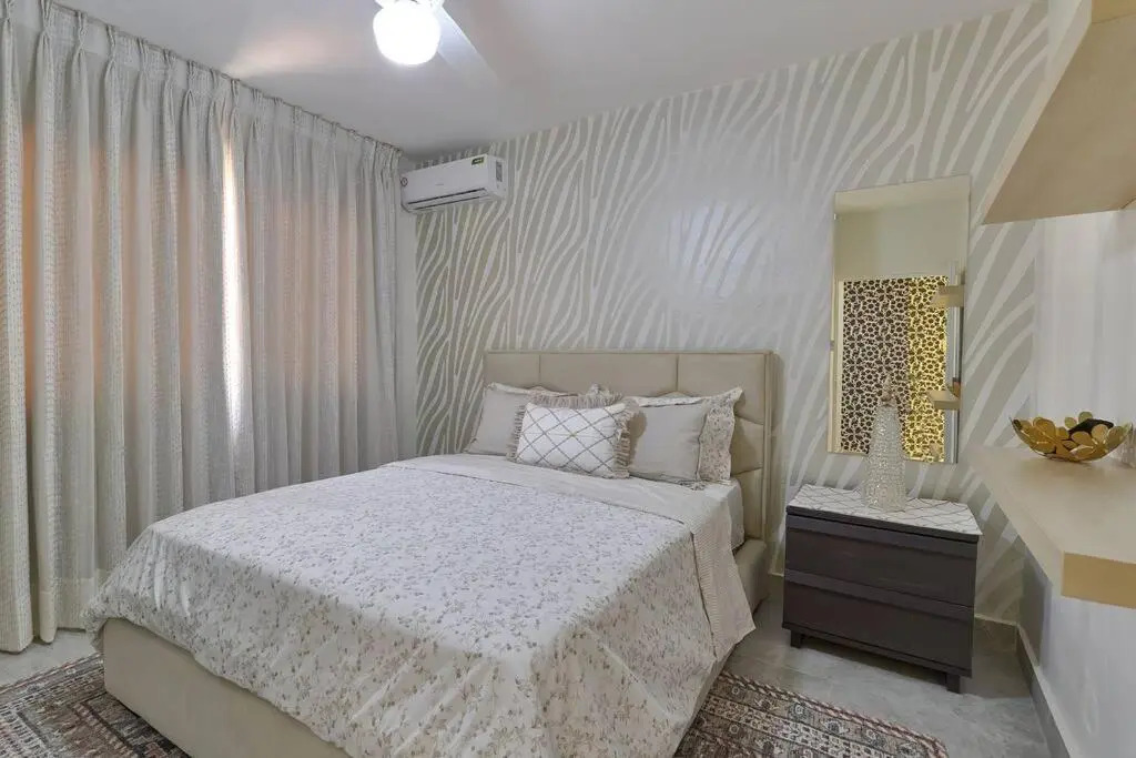 Cozy 1BR With Balcony in Santo Domingo