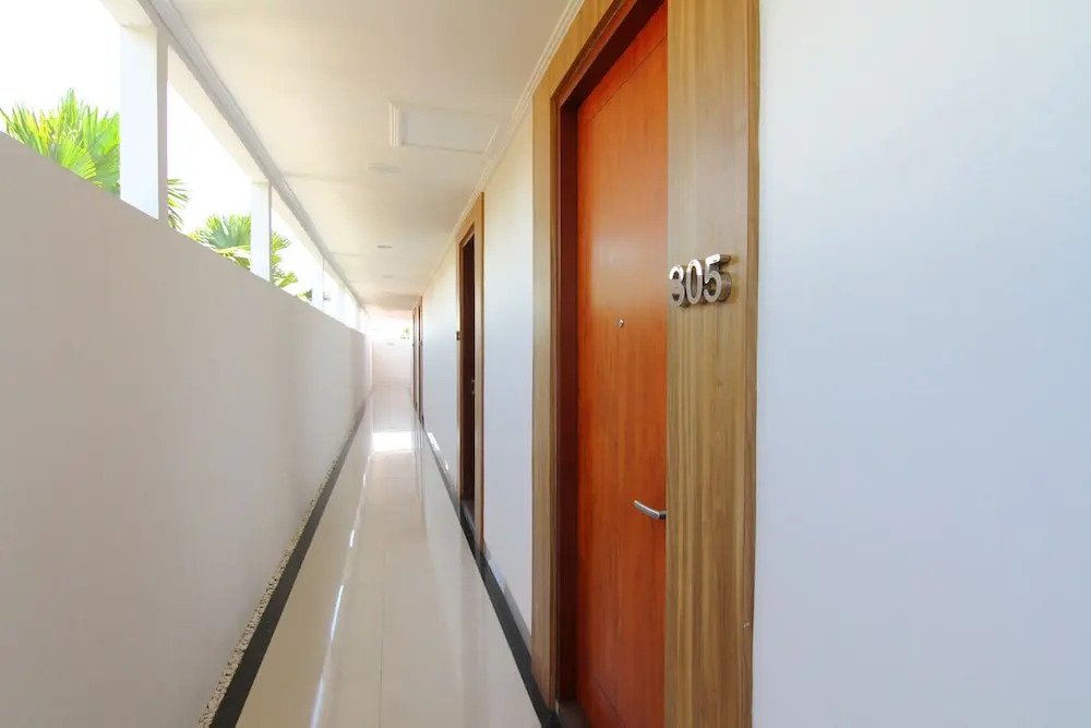 Airy Seminyak Dewi Saraswati Tiga 53 Kuta Bali